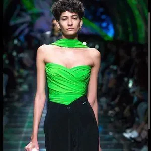 【BALENCIAGA】レイヤードドレス Balenciaga レイヤード セーター | ブラック | FARFETCH JP